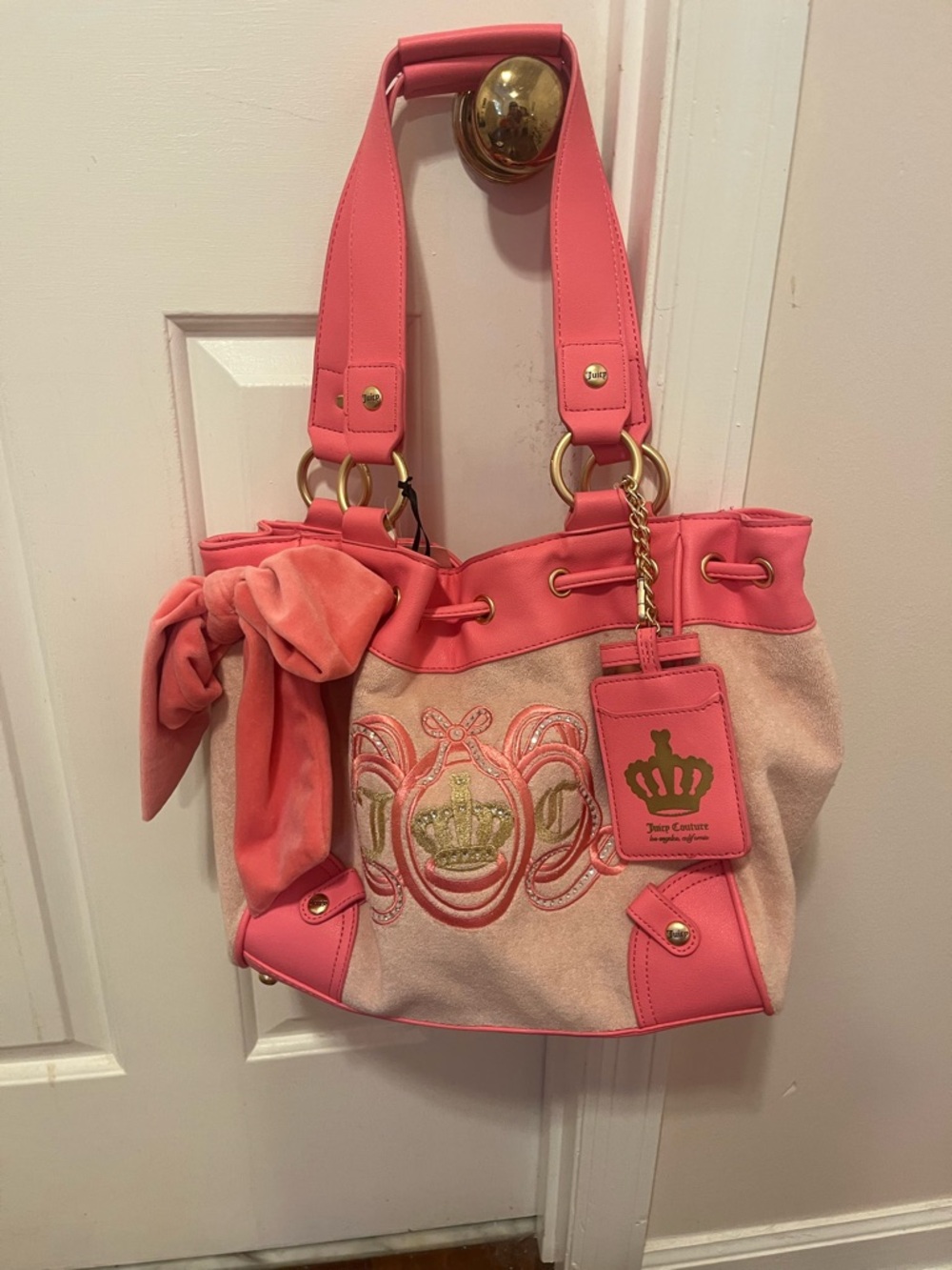 Juicy Couture Pink Daydreamer Tote with Gold Hardware. NWT!